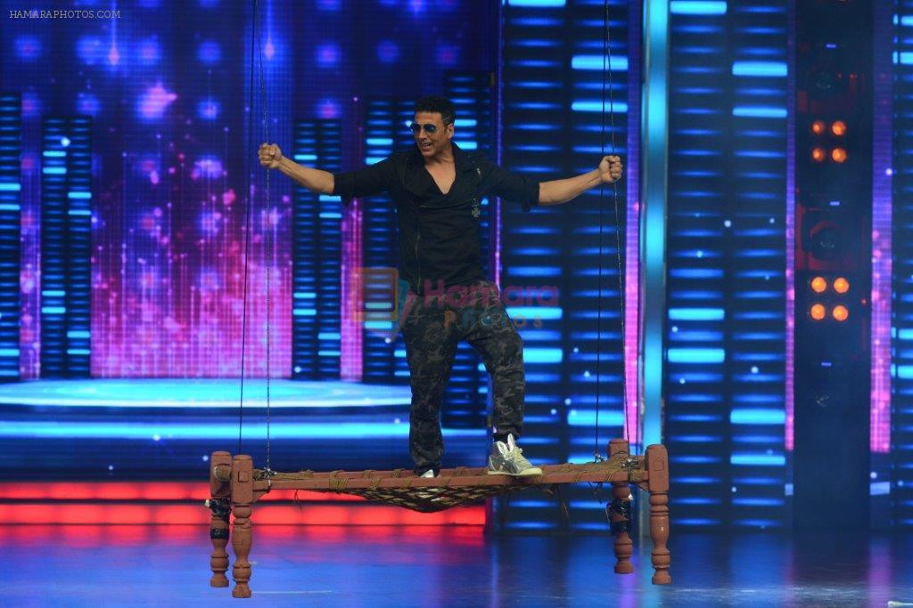 Akshay Groud grand entry on the stage of Dance +