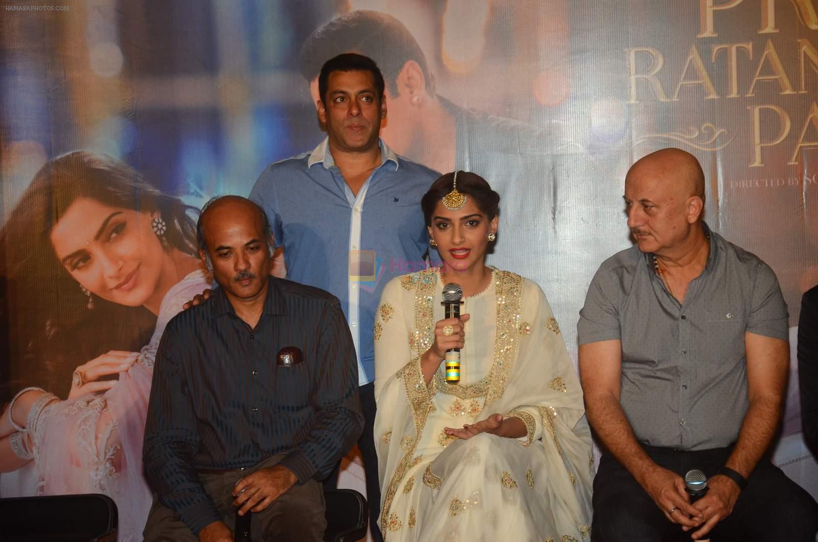 Sonam Kapoor, Salman Khan, Anupam Kher at Prem Ratan Dhan Payo trailor launch in PVR on 1st Oct 2015