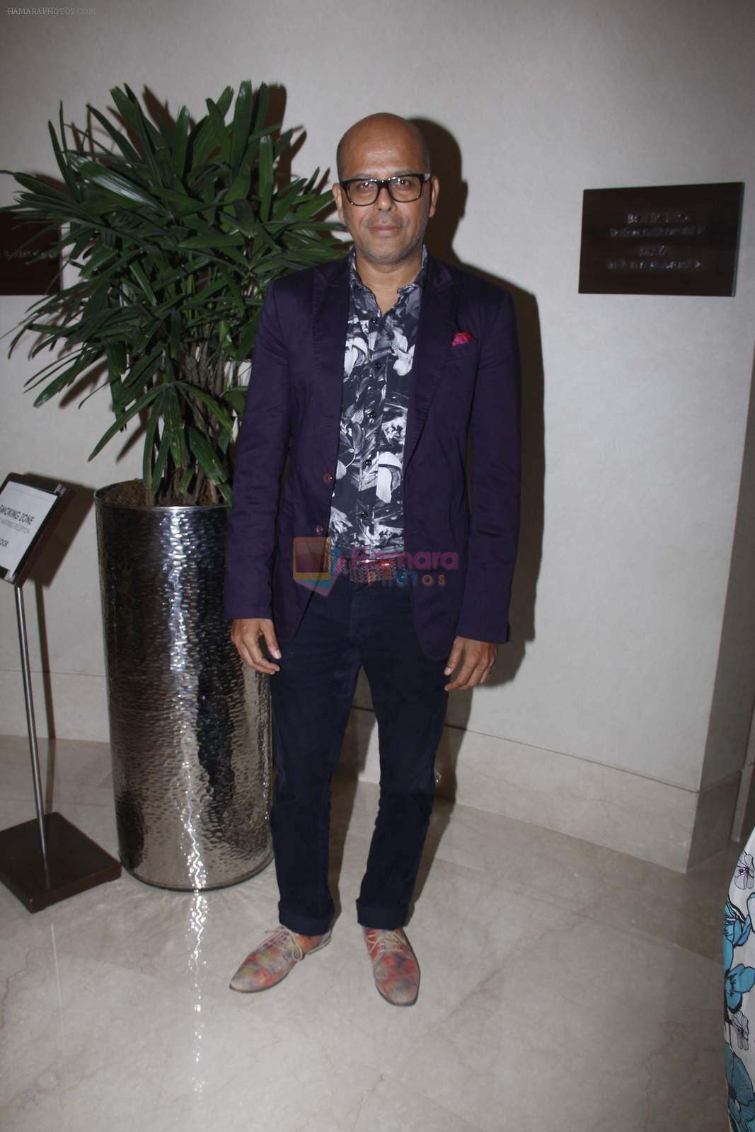 Narendra Kumar Ahmed at Elle Beauty Awards  in Trident, Mumbai on 1st Oct 2015