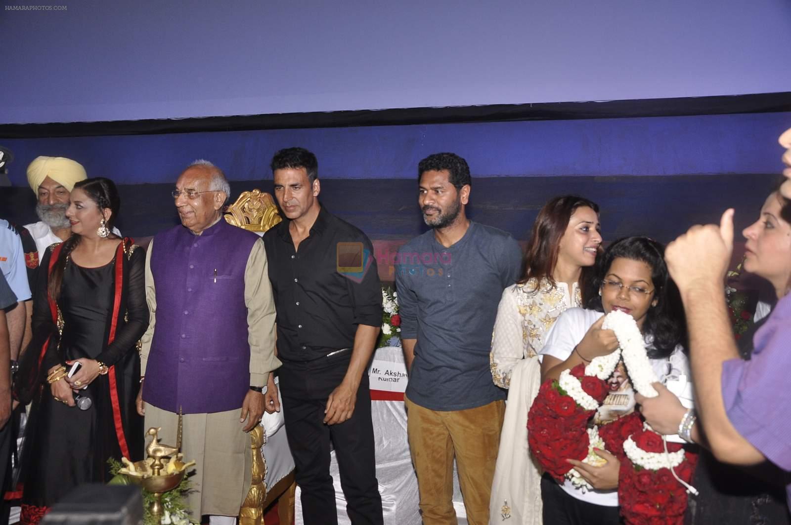 Akshay Kumar,Prabhu Deva at Singh is Bling screening hosted by Bawas in Chandan on 1st Oct 2015
