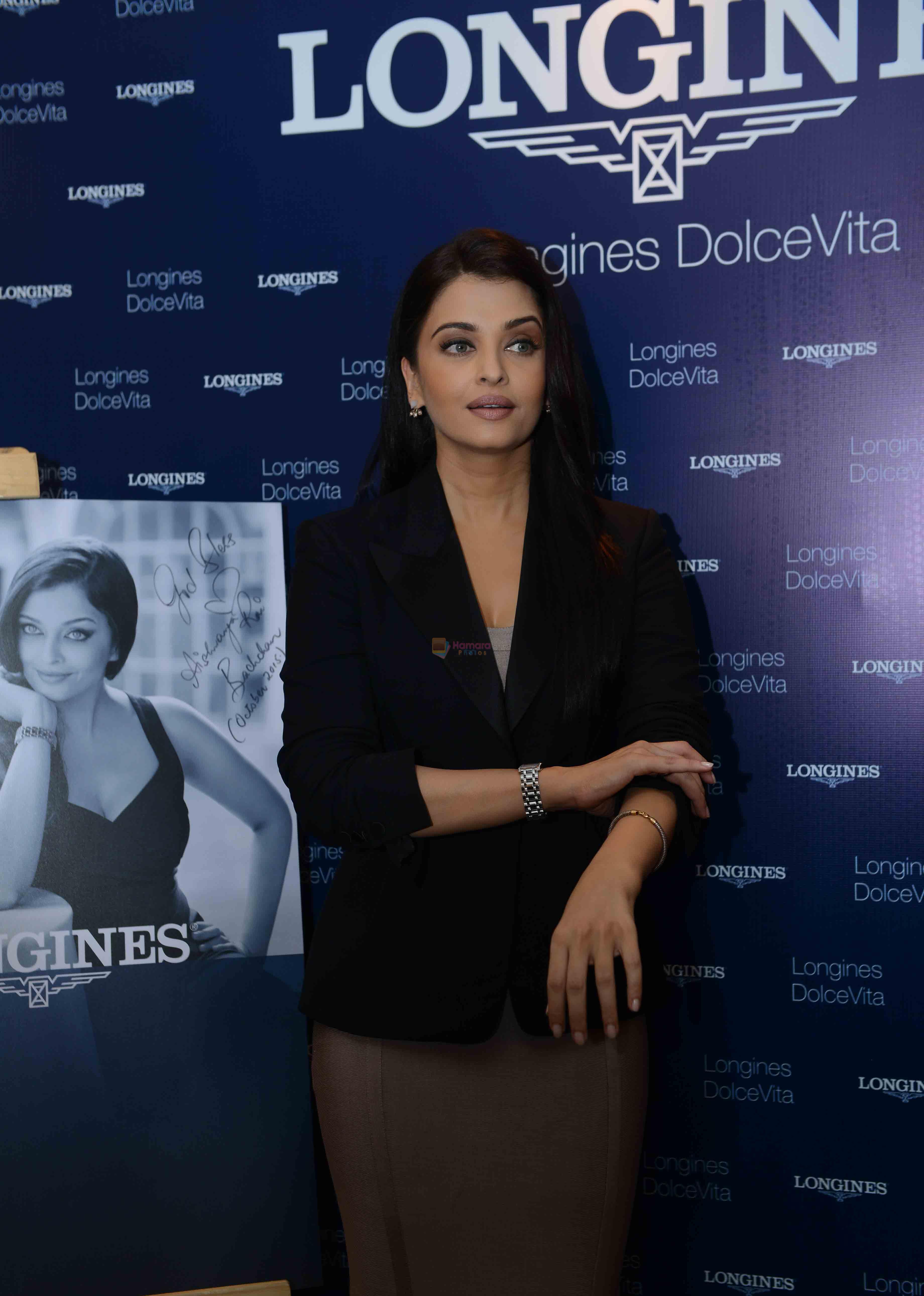 Aishwarya Rai Bachchan at Longines store launch in cp new delhi on 5th Oct 2015