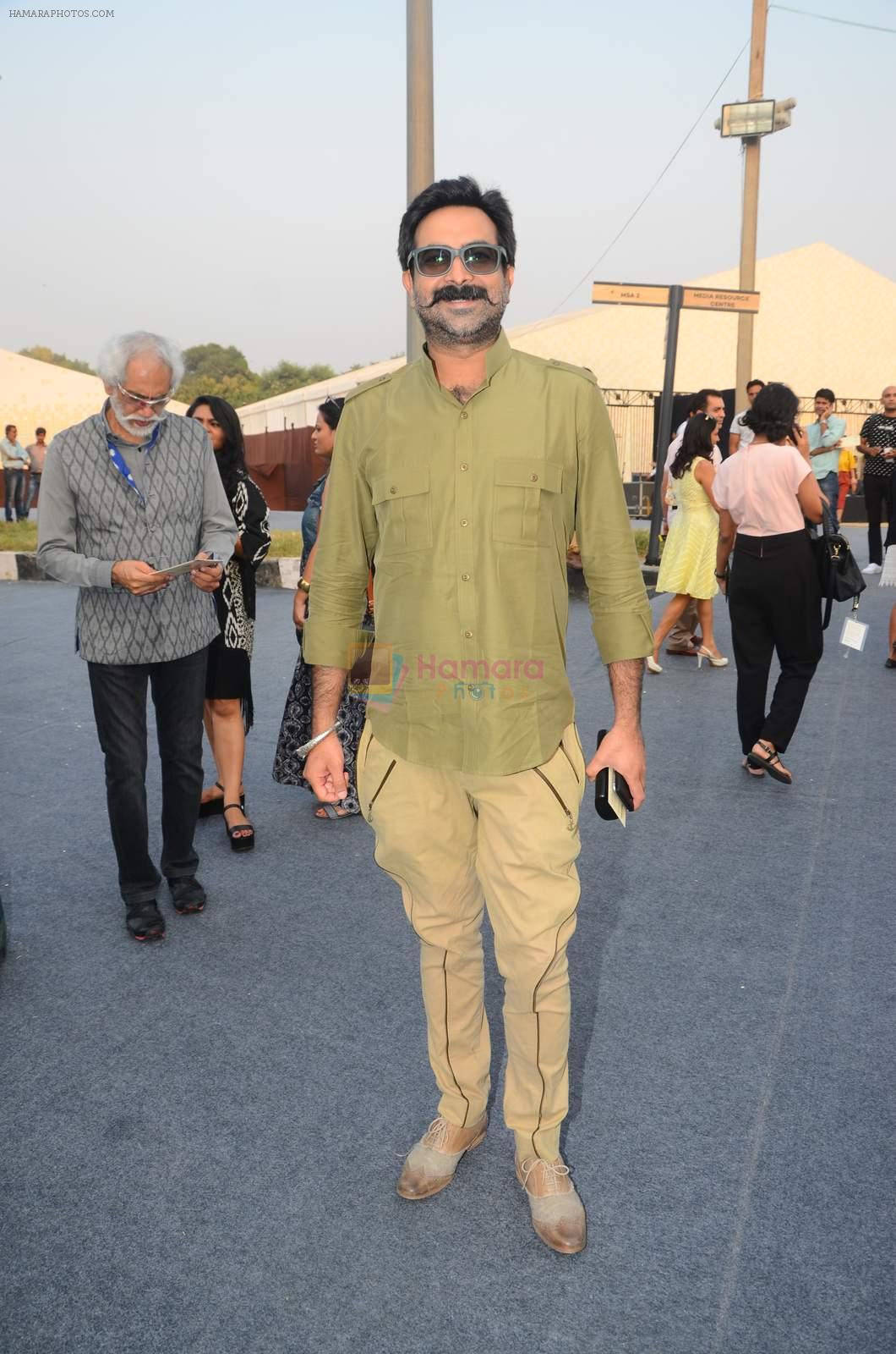 Milind Gunaji on day 1 of Amazon india fashion week on 7th Oct 2015,1