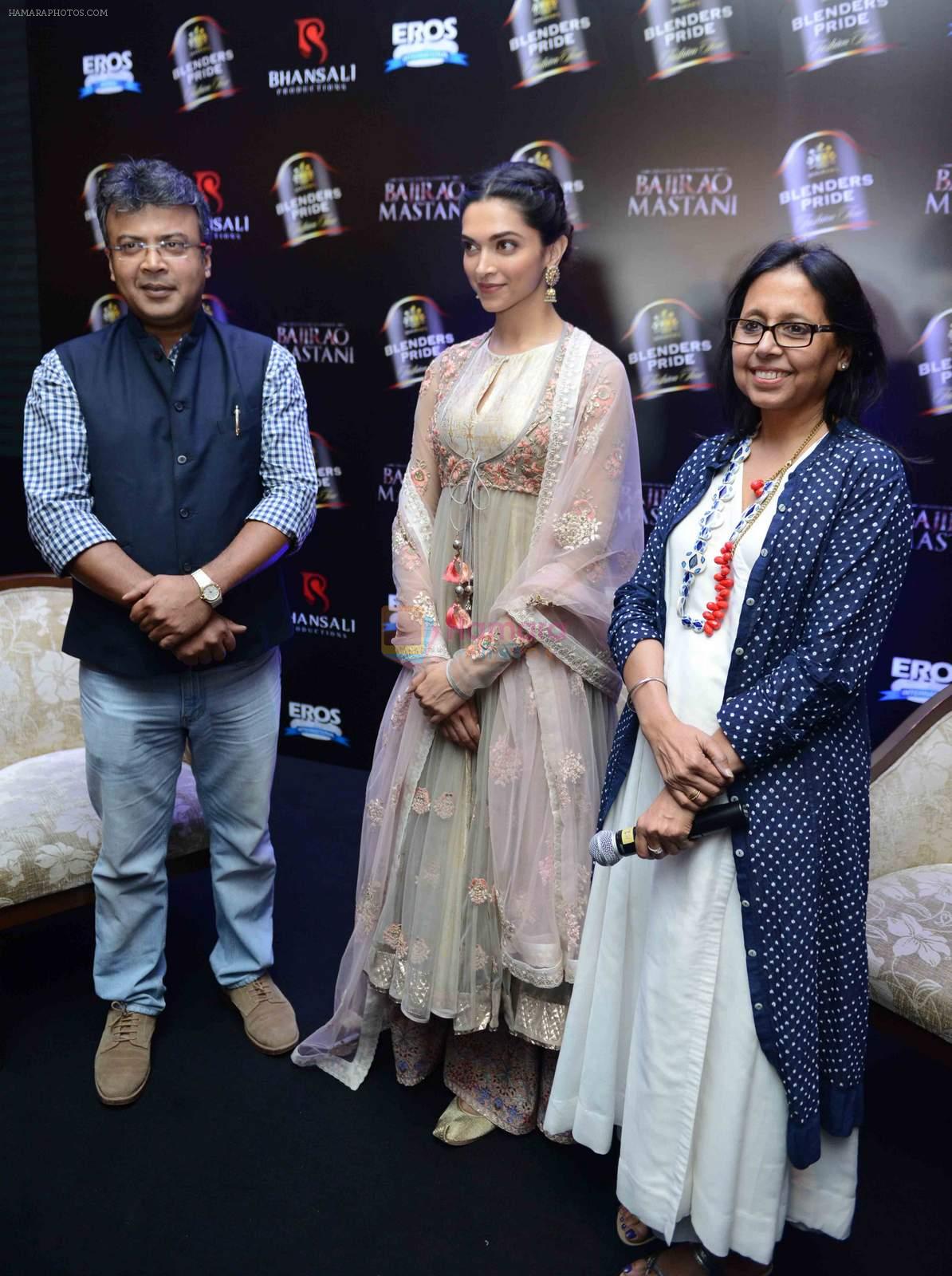Deepika Padukone at Anju Modi's Bajirao Mastani collection launch on 17th Oct 2015