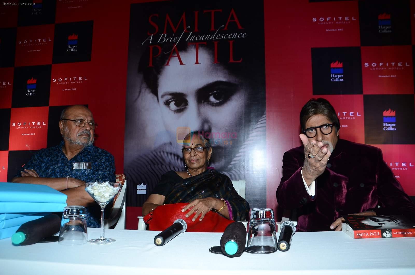Amitabh Bachchan, Shyam Benegal at Smita Patil book launch in Mumbai on 17th Oct 2015