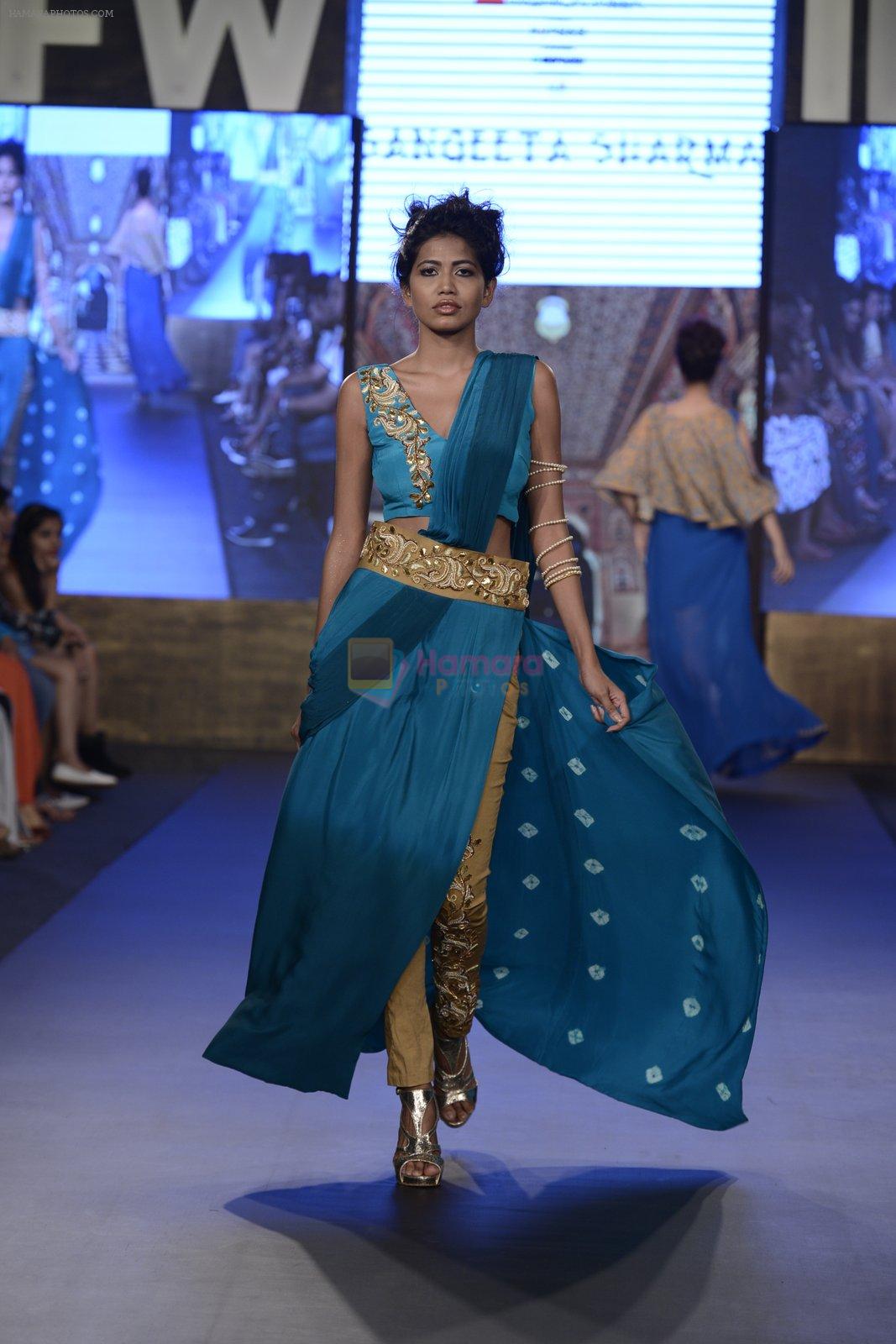 Model walk the ramp for Sangeeta Sharma Show on day 2 of Gionee India Beach Fashion Week on 30th Oct 2015