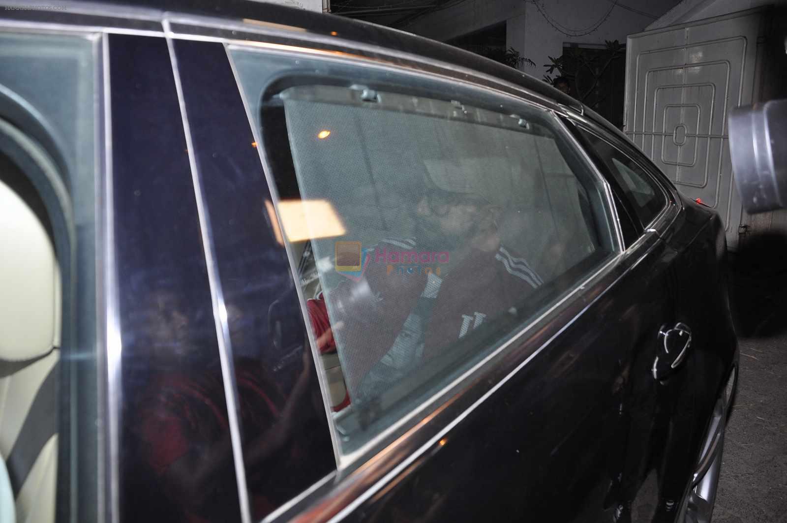 Ranveer Singh snapped as he walks out from his dubbing session on 2nd Nov 2015