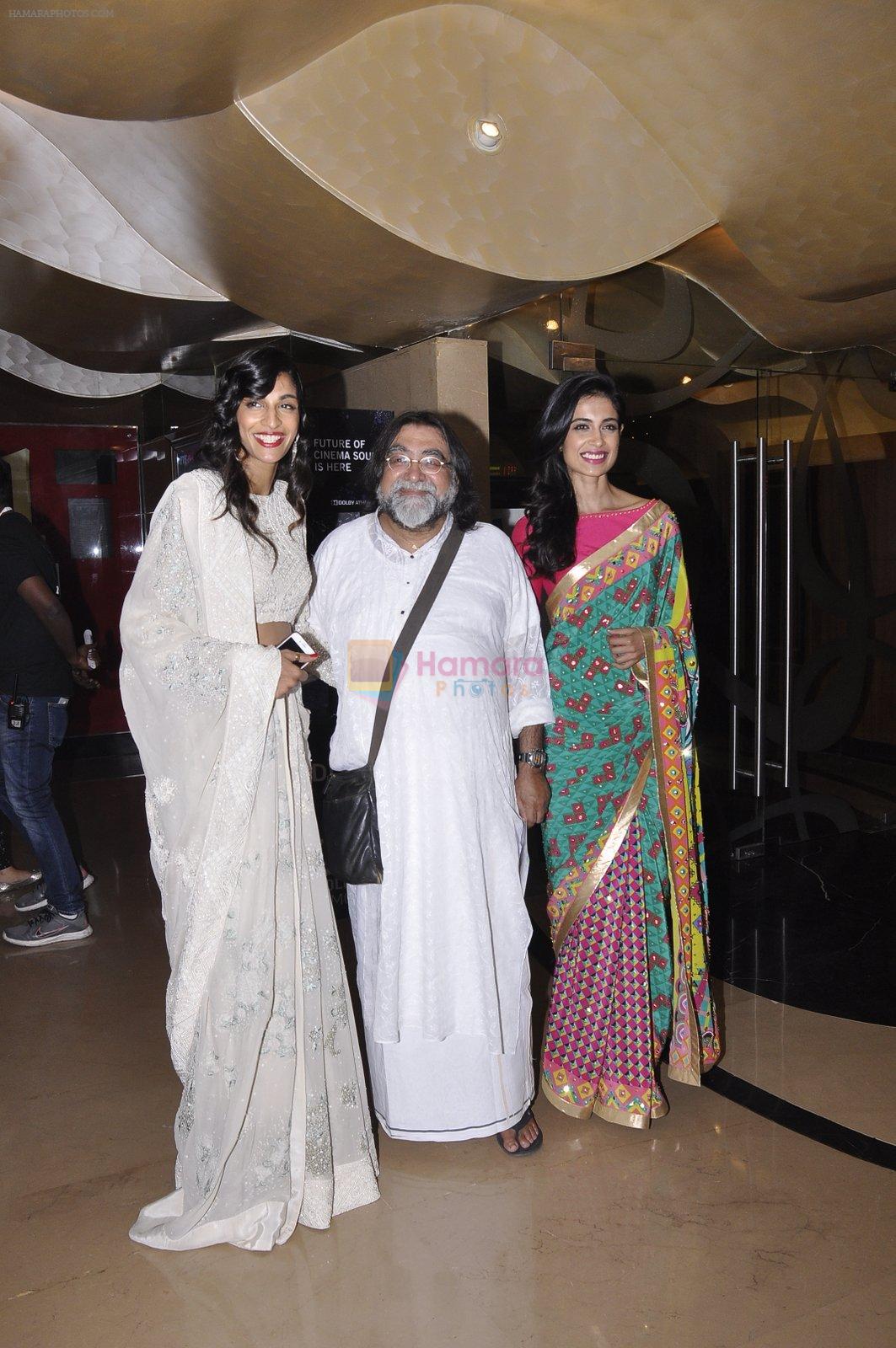 Anushka Manchanda, Sarah Jane at Angry Indian Goddesses screening on 3rd Nov 2015