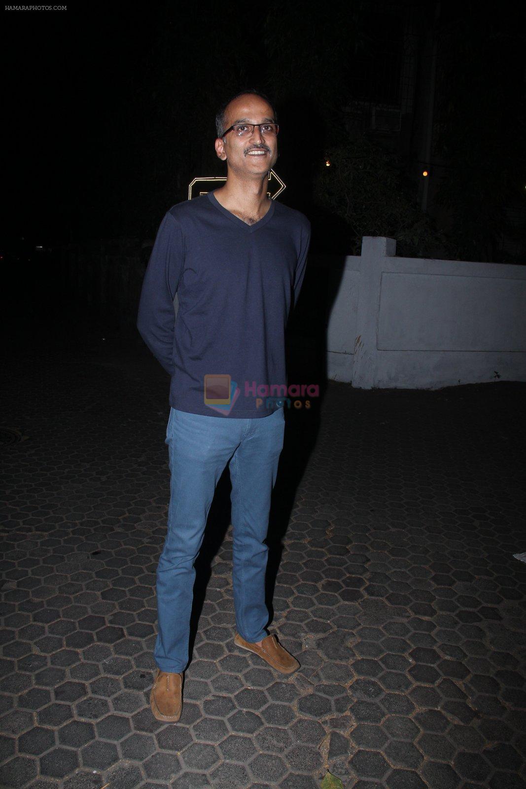 Rohan Sippy snapped at Prithvi on 5th Nov 2015