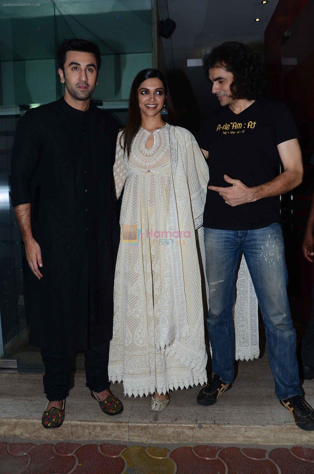 Deepika Padukone, Ranbir Kapoor, Imtiaz Ali at Tamasha star cast dinner on 7th Nov 2015