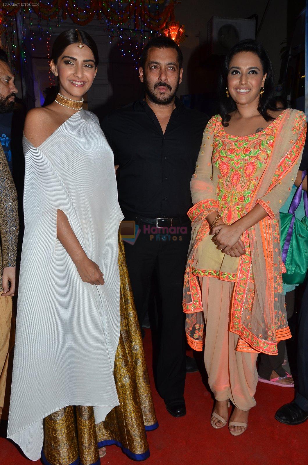 Sonam Kapoor, Salman Khan, Swara Bhaskar  at Prem Ratan Dhan Payo press Meet on 8th Nov 2015