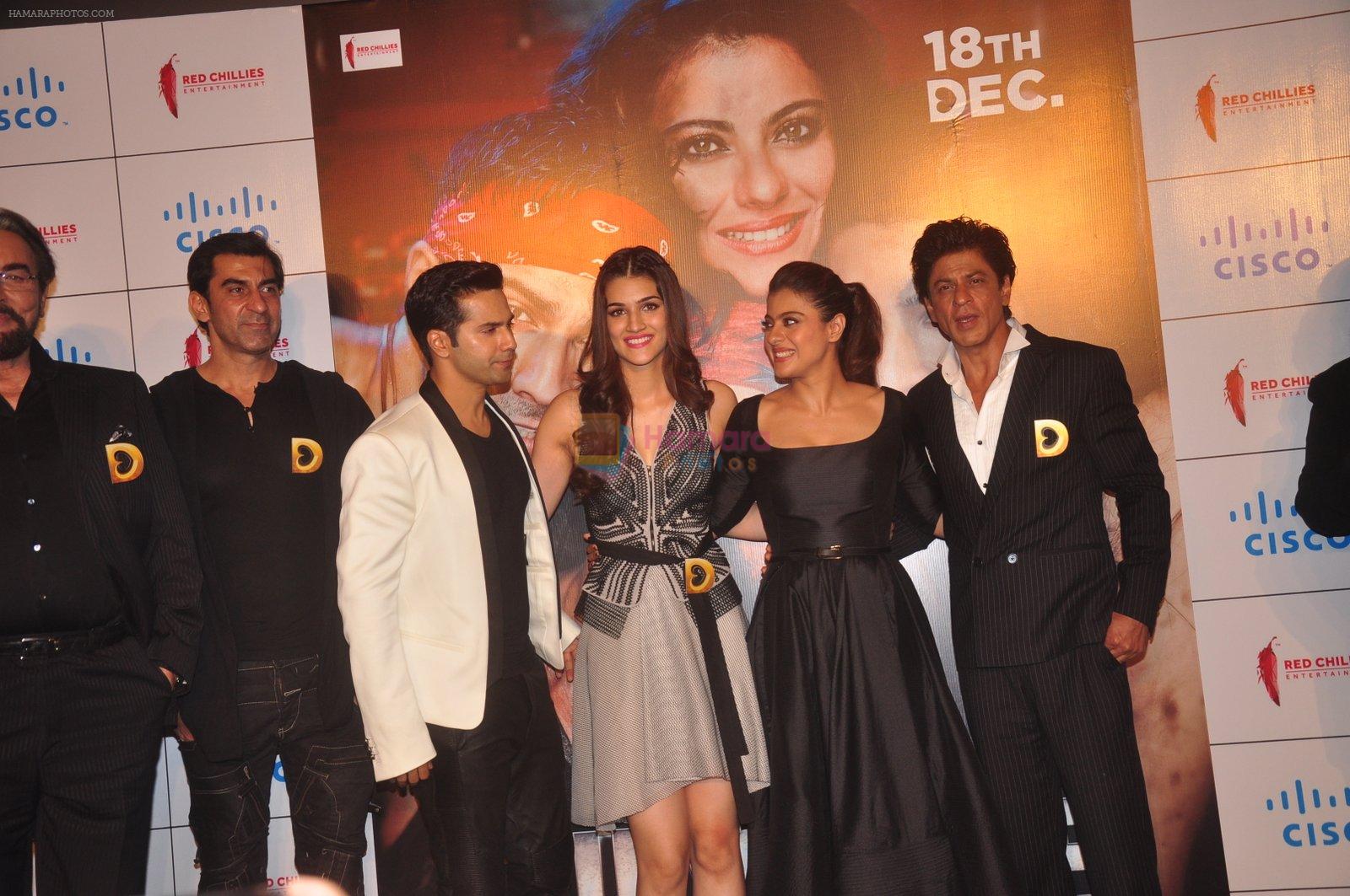 Rohit Shetty, Shahrukh Khan, Kajol, Varun Dhawan, Kriti Sanon at Dilwale Trailor launch on 9th Nov 2015