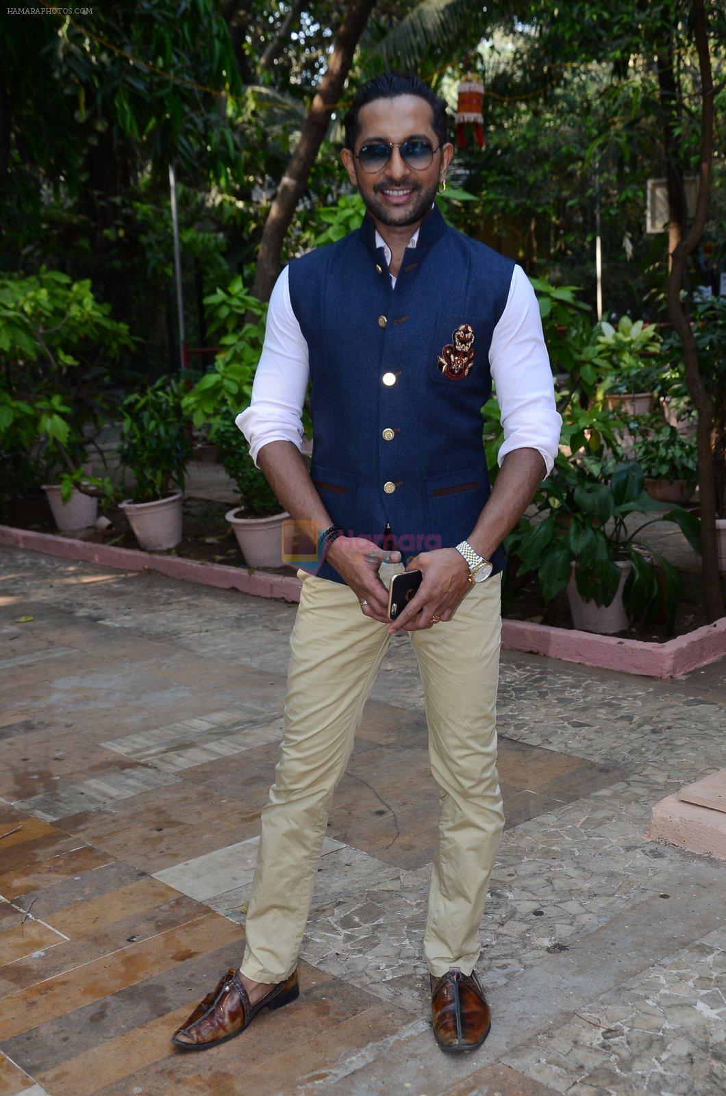 Terence Lewis celebrate diwali with kids on 13th Nov 2015