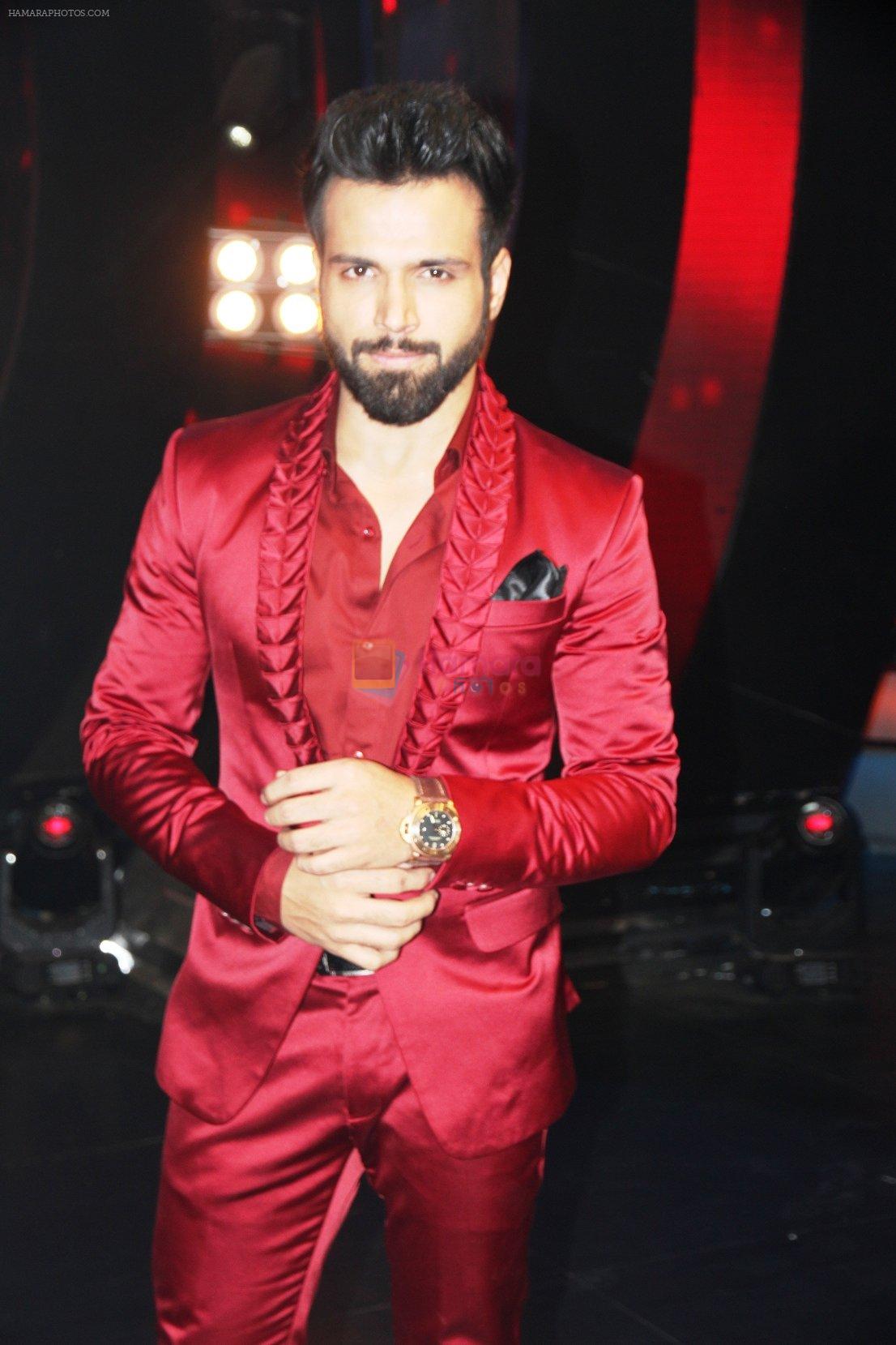 Ritvik Dhanjani at the GRAND FINALE of ZEE TV's I Can Do That on 18th Nov 2015