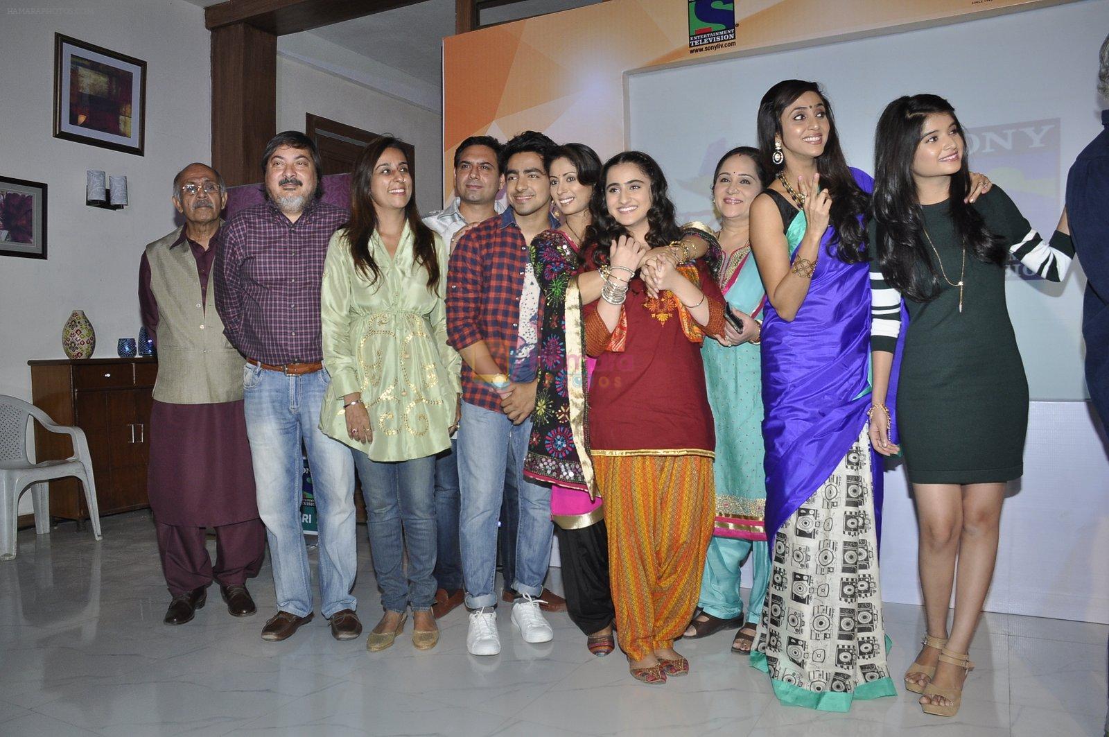 Gautami Kapoor, Sangita Ghosh, Tony Singh, Deeya Singh at Parvarish serial launch by Sony on 19th Nov 2015