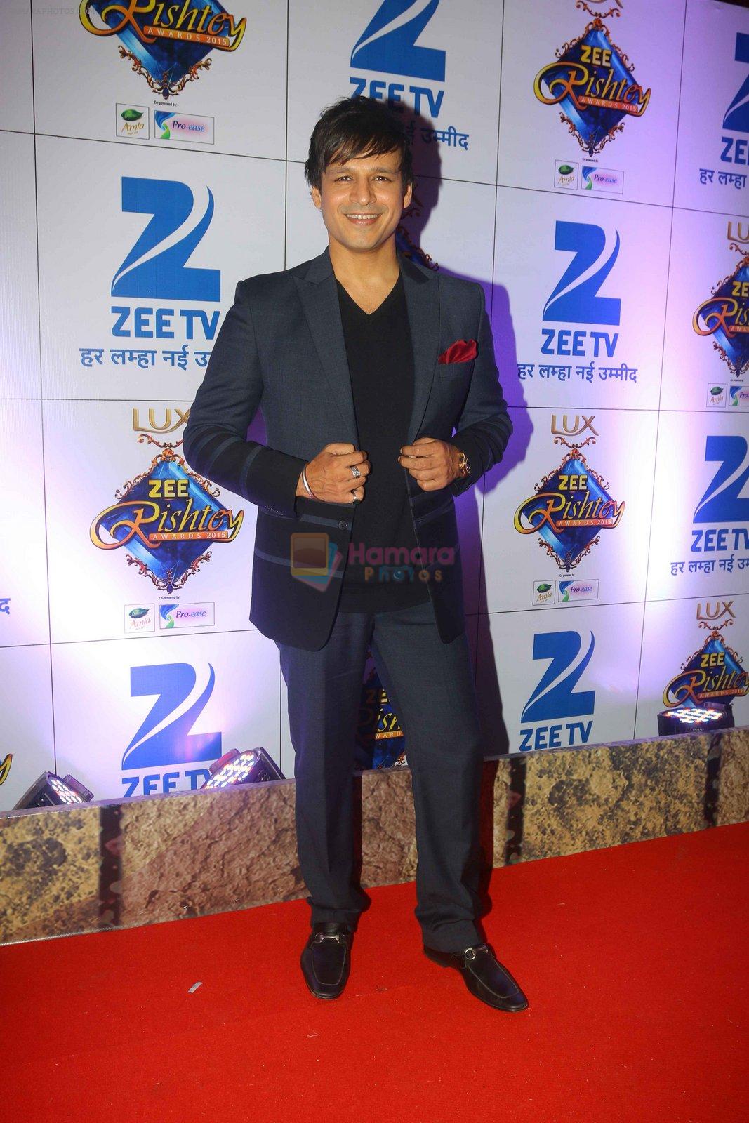 Vivek Oberoi at Zee Rishtey Awards in Mumbai on 21st Nov 2015
