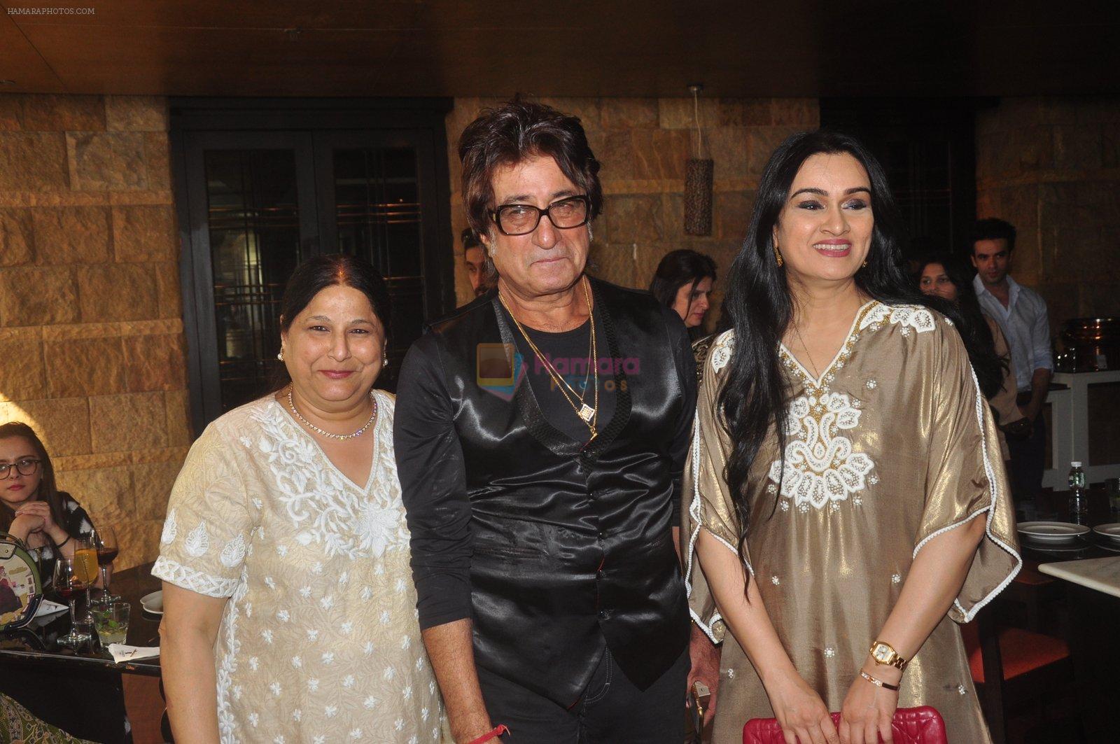 Shakti Kapoor, Padmini Kolhapure snapped at Padmini's Padmasita collection launch on 20th Nov 2015