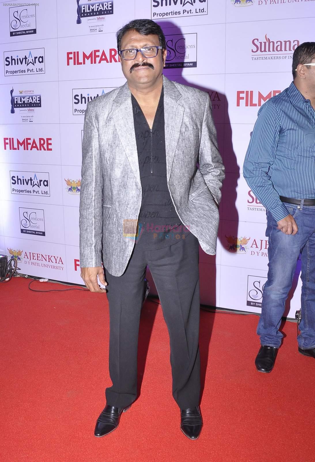 Vijay Patkar at the Red Carpet of _Ajeenkya DY Patil University Filmfare Awards