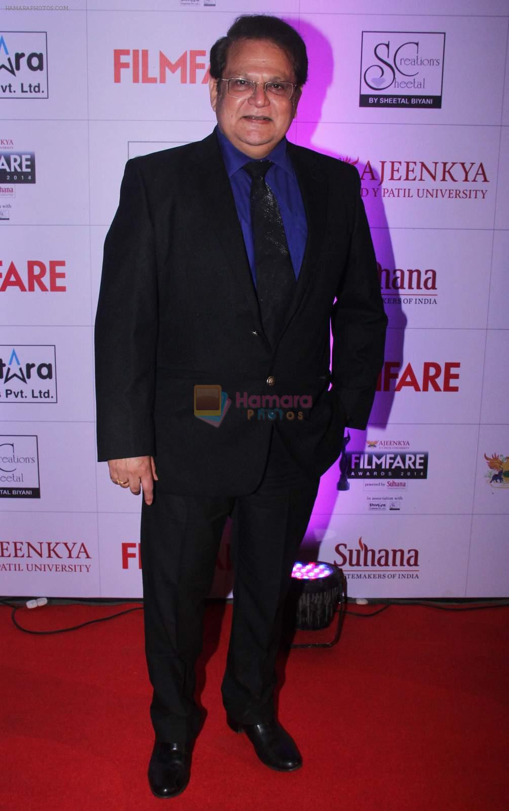 Mahesh Kothare at the Red Carpet of _Ajeenkya DY Patil University Filmfare Awards