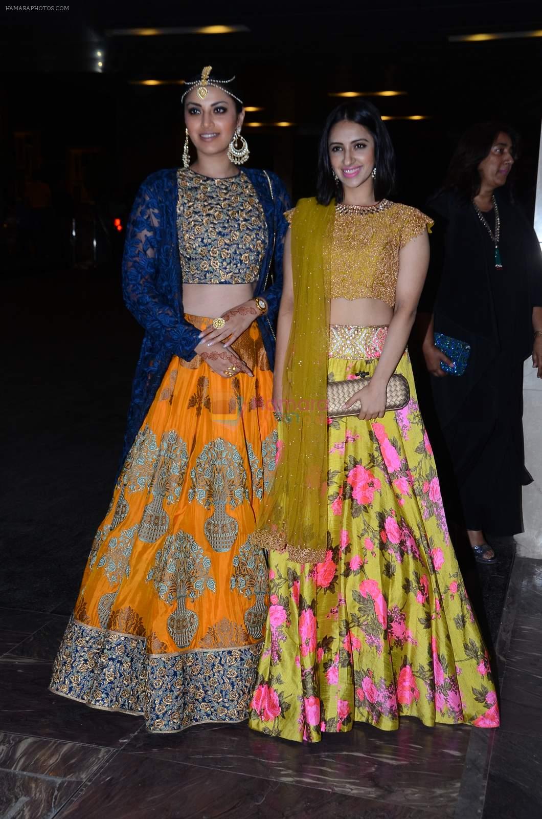 Anushka Ranjan at Masaba's wedding reception on 22nd Nov 2015