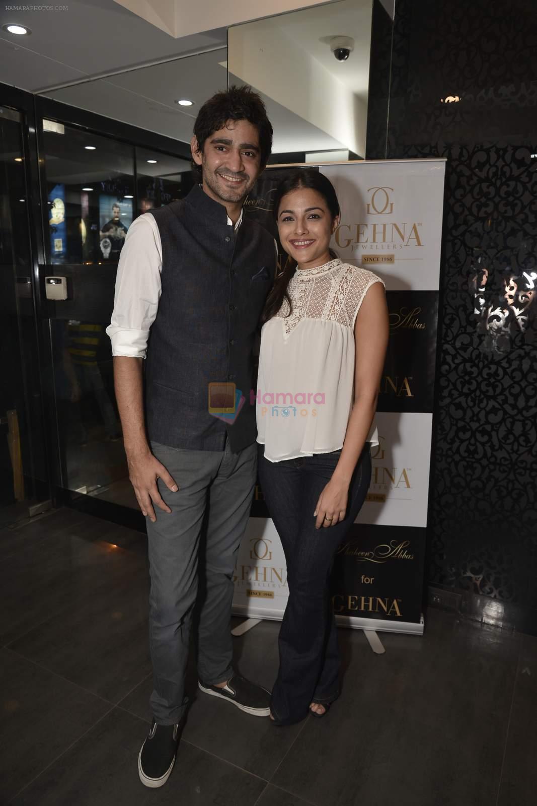 Gaurav Kapoor at Shaheen Abbas collection launch in Gehna Store on 24th Nov 2015