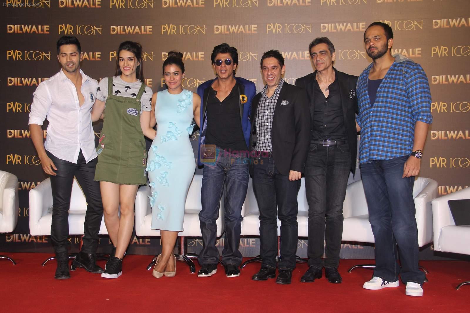 Kajol, Shahrukh Khan, Kriti Sanon, Varun Dhawan, Rohit Shetty at Dilwale song launch on 26th Nov 2015