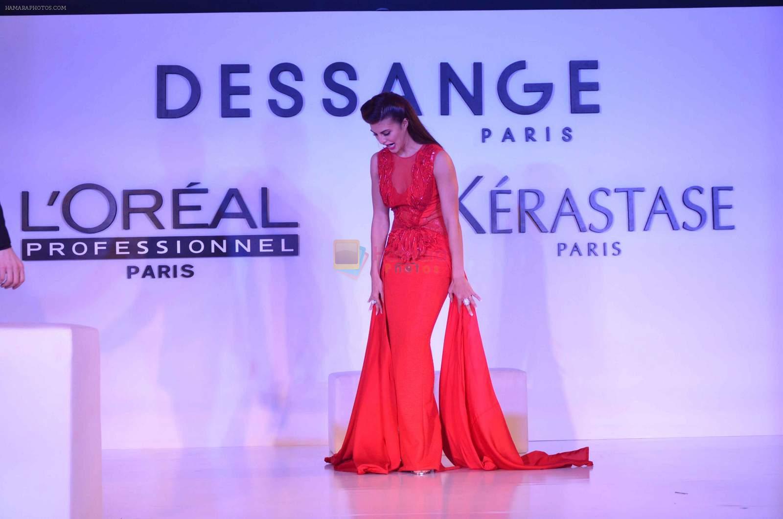 Jacqueline Fernandez at Deange Paris show on 28th Nov 2015