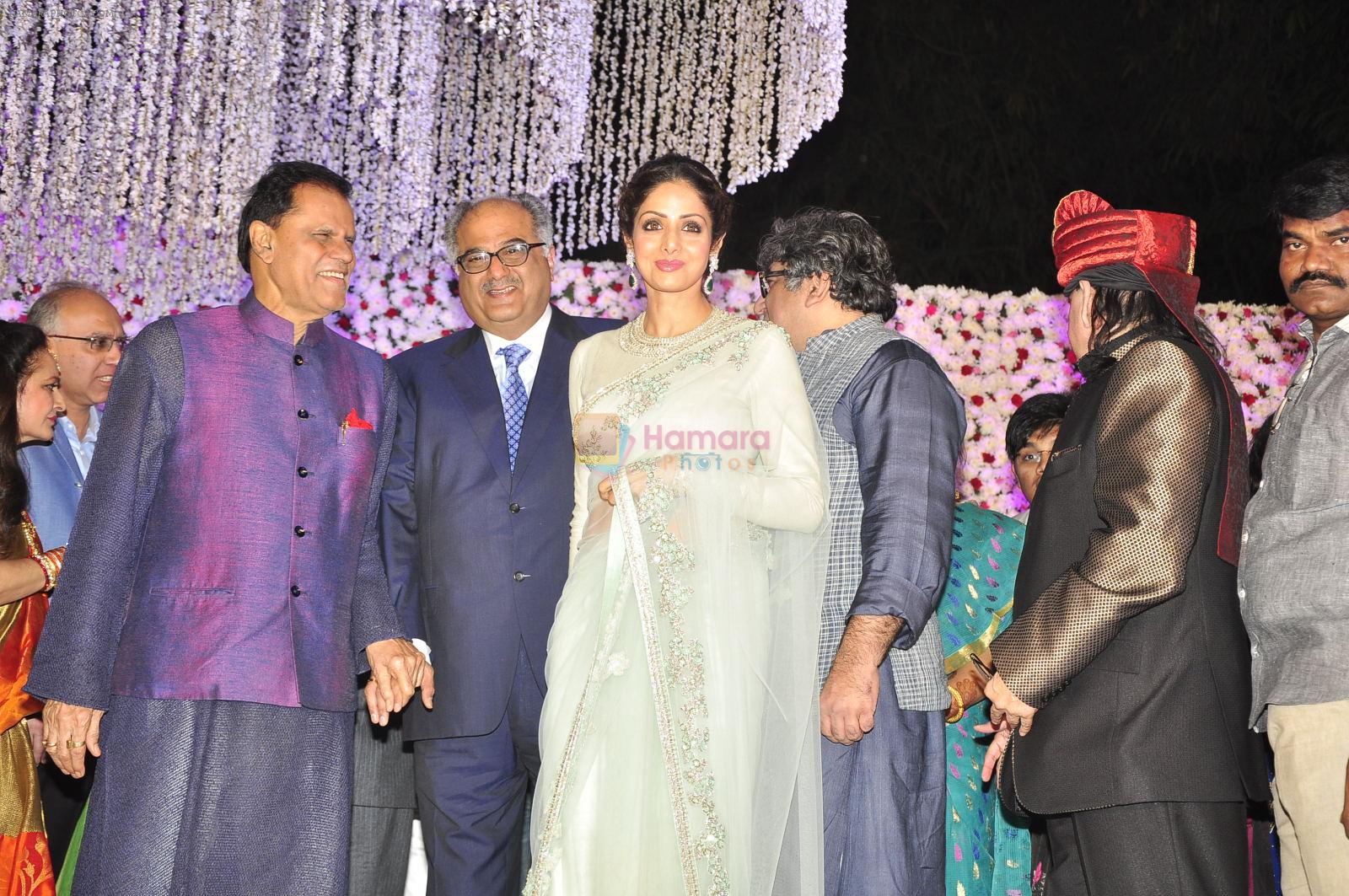 Sridevi and Boney at Jayaprada's son Siddharth's Wedding Reception on 29th Nov 2015