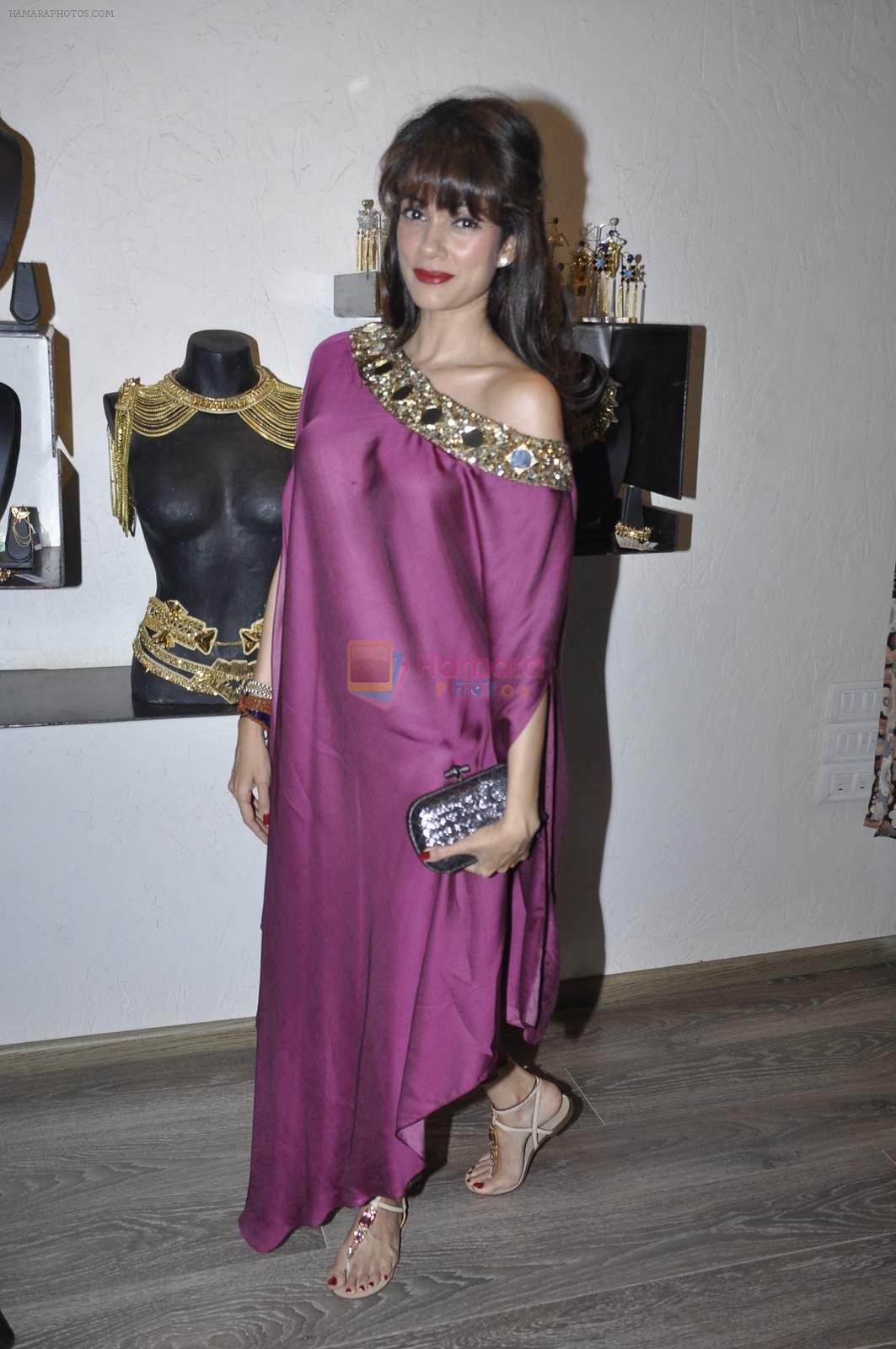 Vidya Malvade at Atosa launches new collection on 2nd Dec 2015