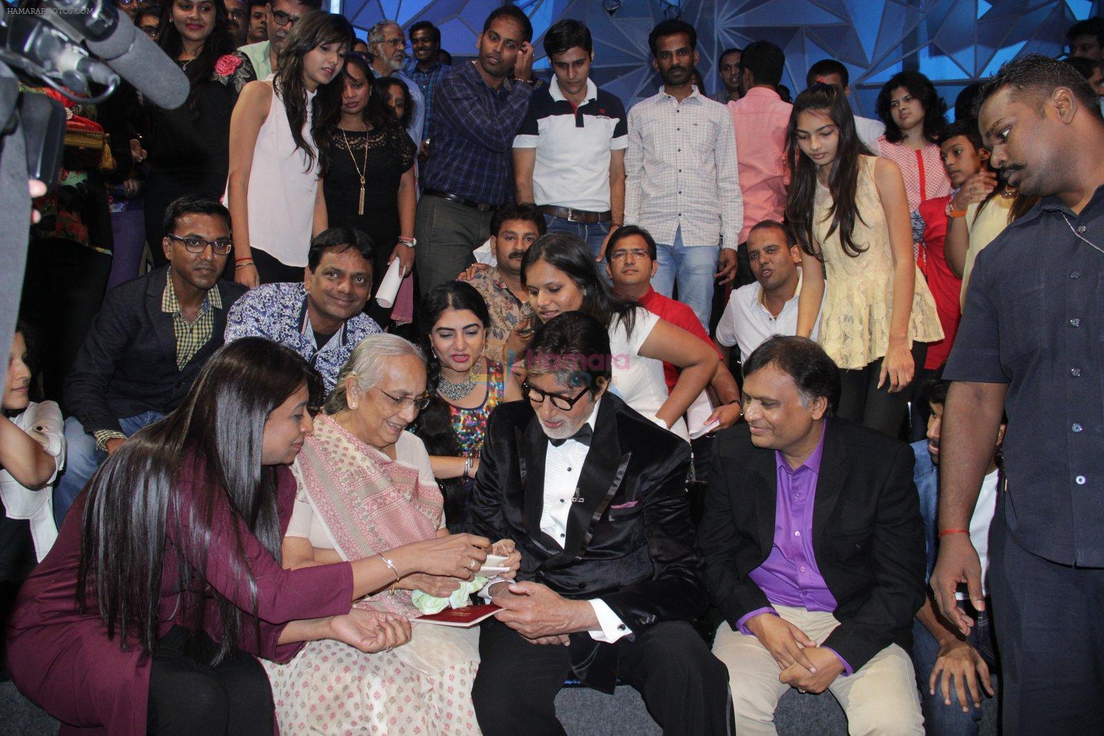 Amitabh Bachchan at Big B's show integration with Ghayal returns on 4th Dec 2015