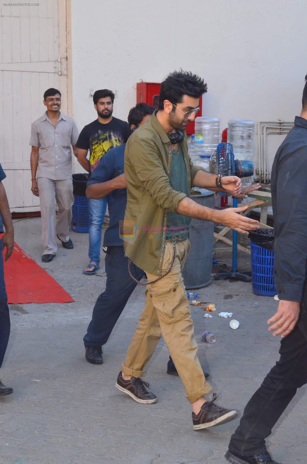 Ranbir Kapoor snapped on the sets of his film at Mehboob on 3rd Jan 2016