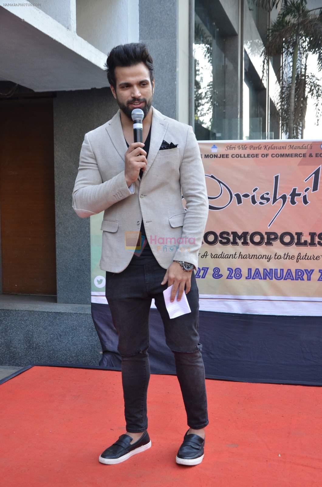 Rithvik Dhanjani at Drishti college festival on 6th Jan 2016