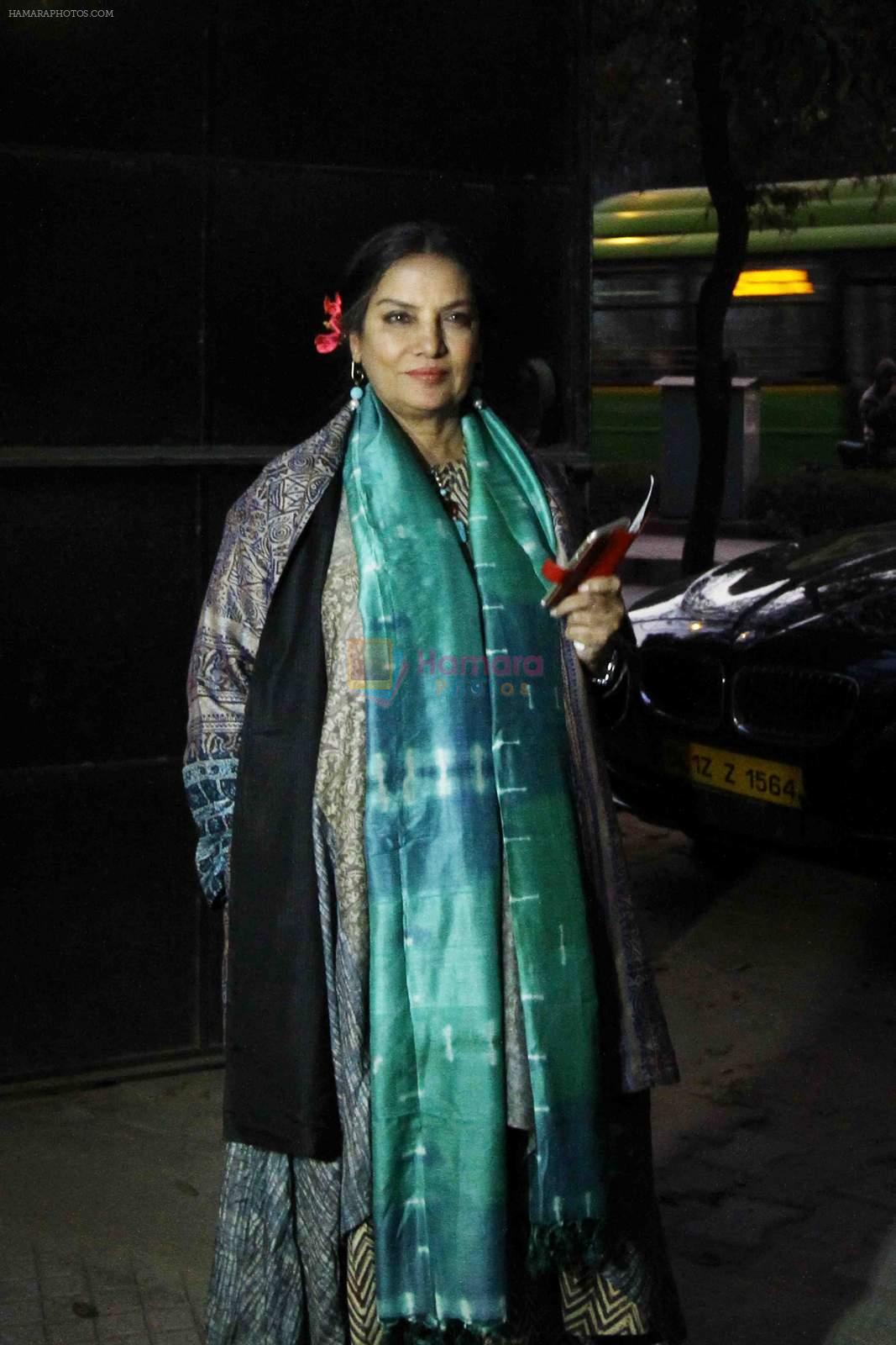 Shabana Azmi at Chalk n Duster screening in Delhi  on 10th Jan 2016