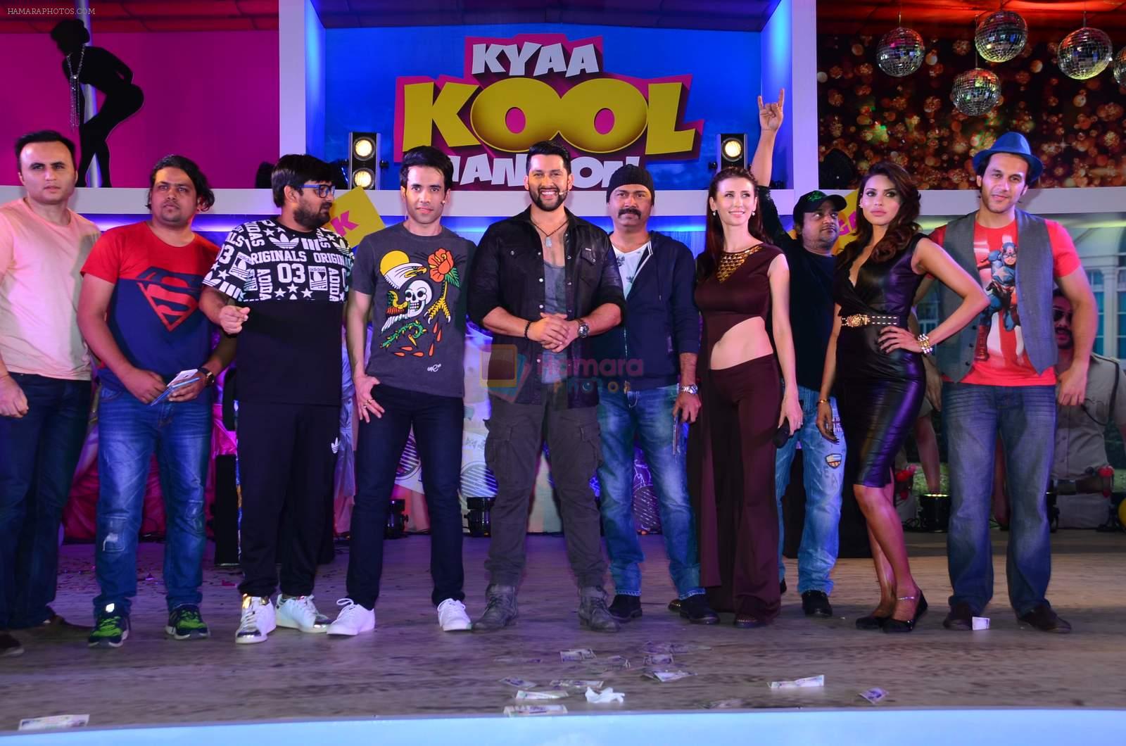 Aftab Shivdasani, Tusshar Kapoor, Gizele Thakral, Claudia Ciesla  at Kya Kool Hain Hum 3 promotions in Mumbai on 9th Jan 2016