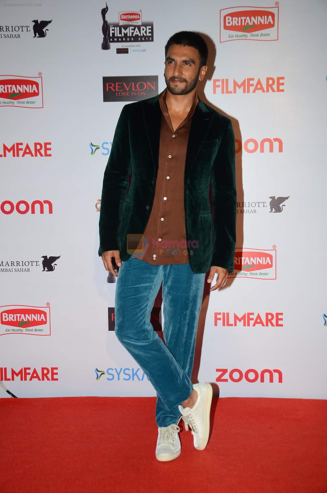 Ranveer Singh at Filmfare Nominations red carpet on 9th Jan 2016
