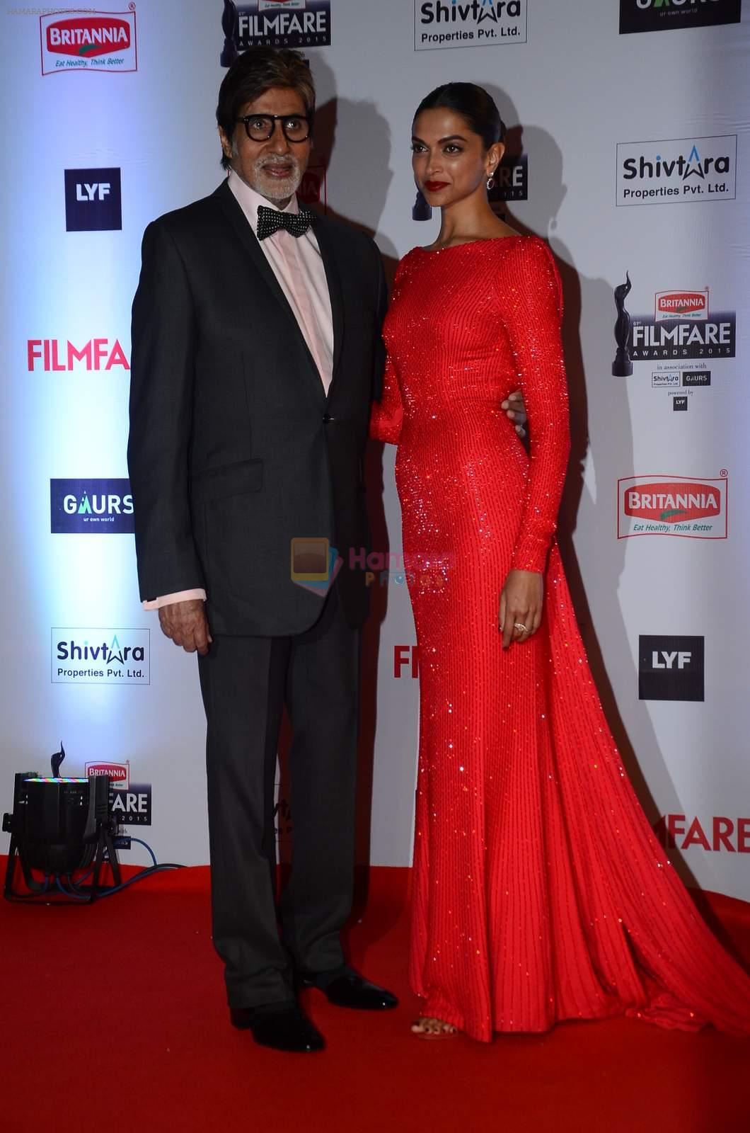 Amitabh Bachchan, Deepika Padukone at Filmfare Awards 2016 on 15th Jan 2016