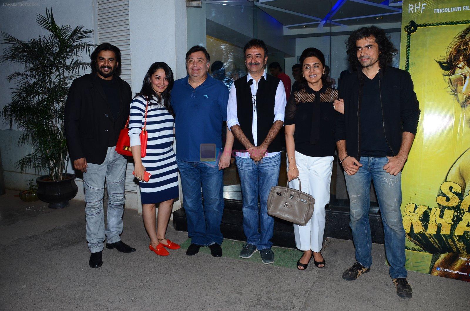 Madhavan, rajkumar Hirani, Imtiaz Ali, Rishi Kapoor, Neetu Singh, Manyata Dutt at Saala Khadoos screening on 26th Jan 2016