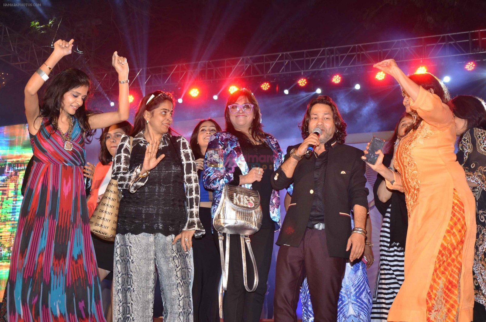 Kailash Kher at Kingfisher Ultra Derby Draw on 4th Feb 2016