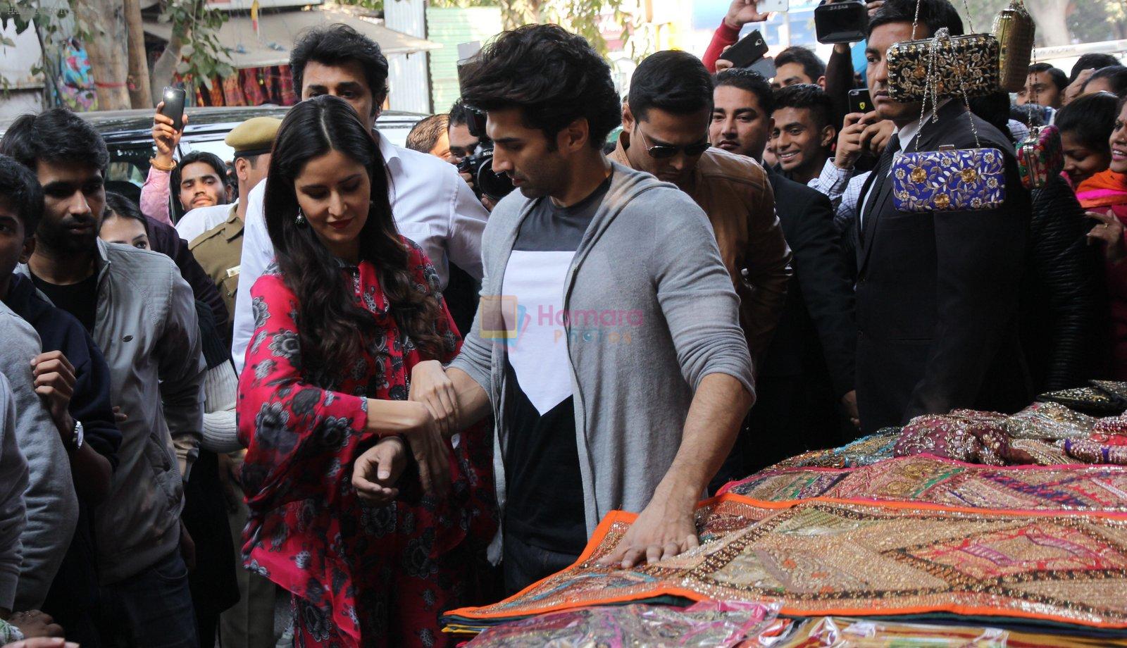 Katrina Kaif, Aditya Roy Kapoor goes shopping in Janpath for promoting Fitoor on 6th Feb 2016