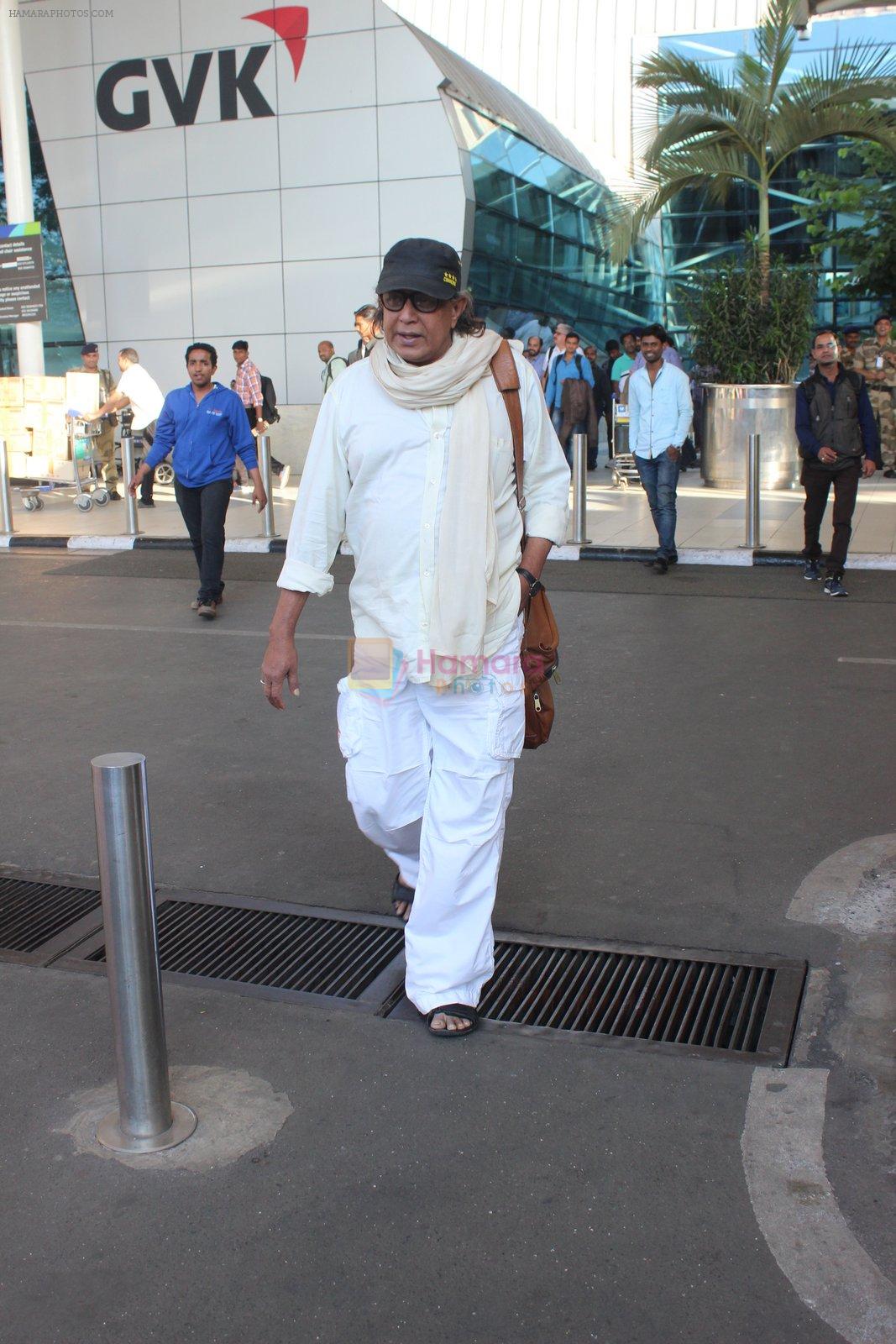 Mithun Chakraborty snapped at airport on 12th Feb 2016