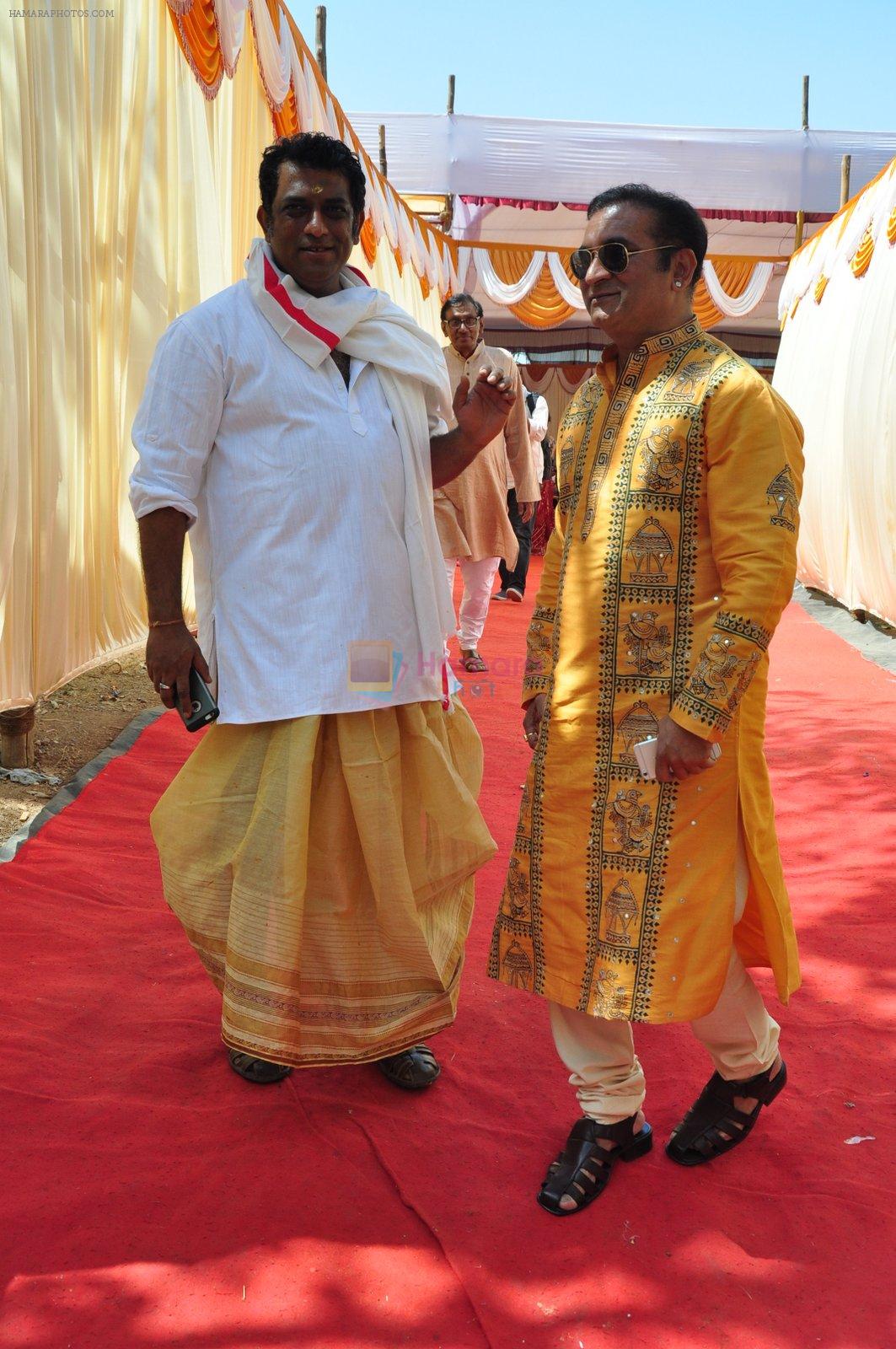 Abhishek Battacharya at Anurag Basu's Saraswati Pooja on 13th Feb 2016