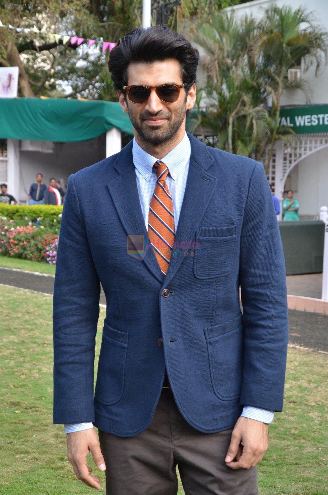 Aditya Roy Kapoor at Mid-Day race in Mumbai on 14th Feb 2016