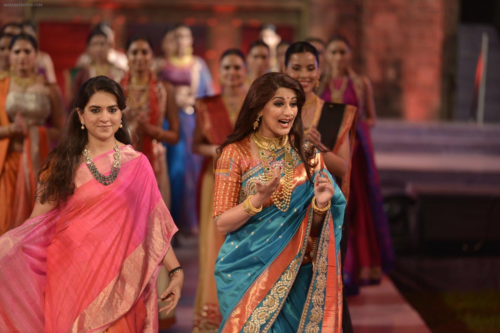 Sonali Bendre walk the ramp for Shaina NC Show at Make in India show at Prince of Wales Musuem with latest Bridal Couture in Mumbai on 17th Feb 2016