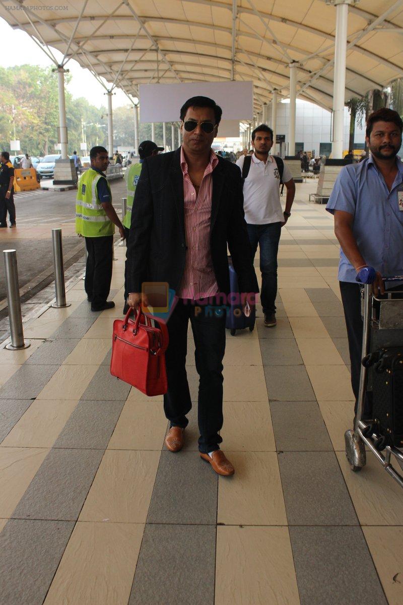Madhur Bhandarkar snapped at airport on 17th Feb 2016