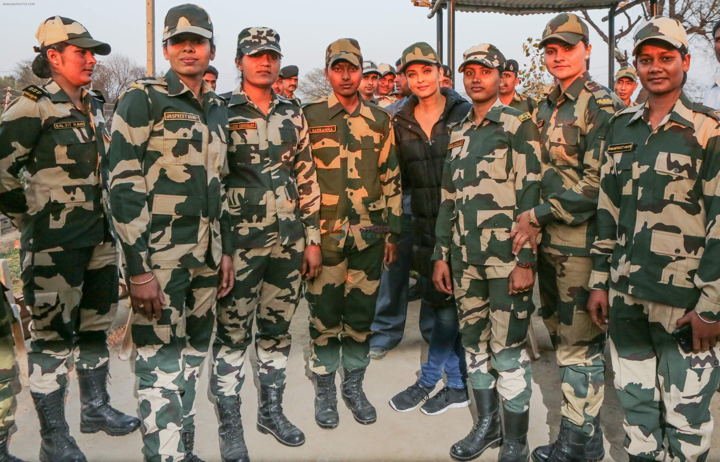 Aishwarya Rai Bachchan spends time with BSF soldiers on 25th Feb 2016