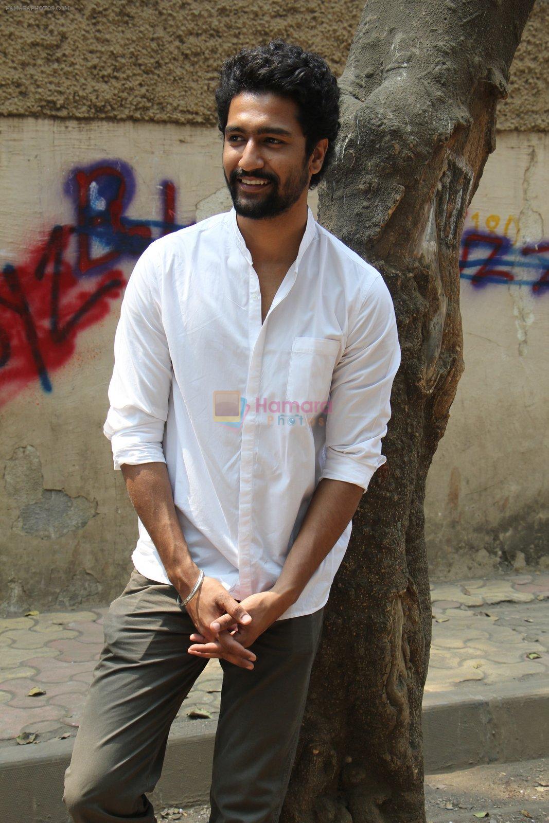 Vicky Kaushal promotes Zubaan on 1st March 2016