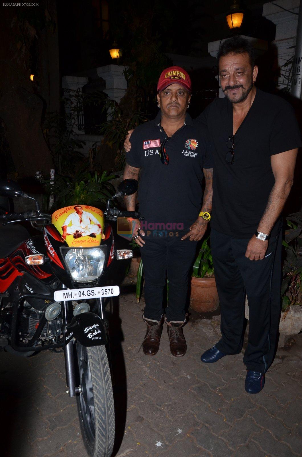 Sanjay Dutt snapped with the tatoo unique fan on 5th March 2016