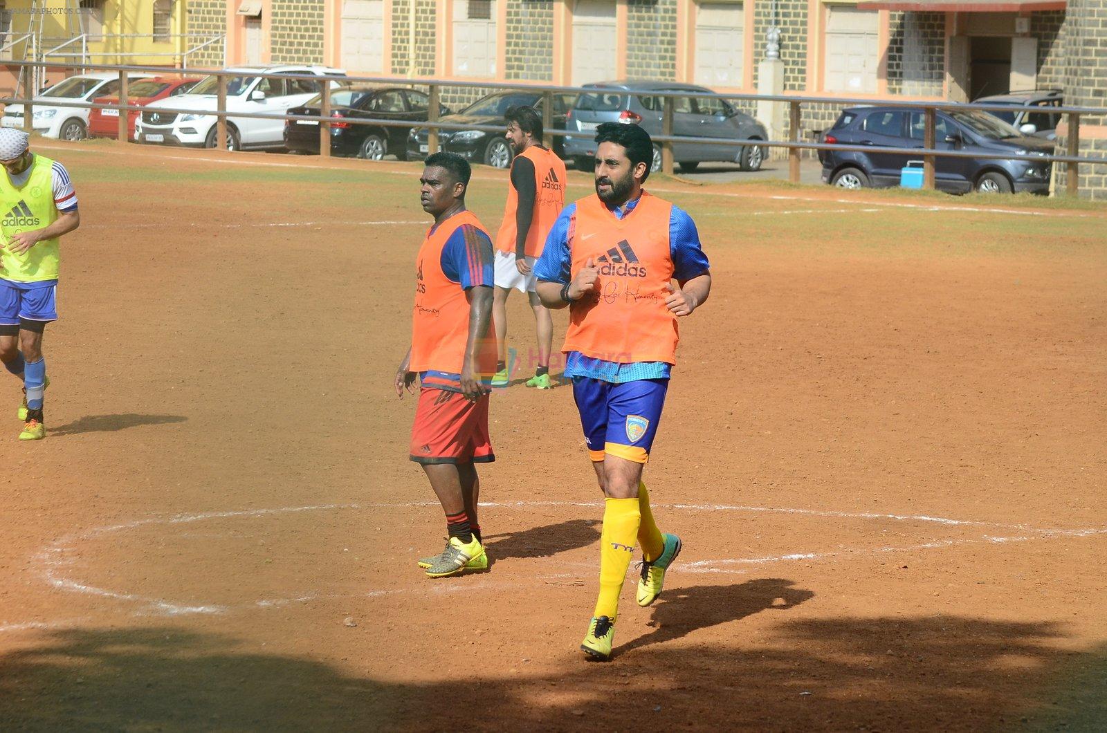 Abhishek Bachchan at soccer match on 6th March 2016