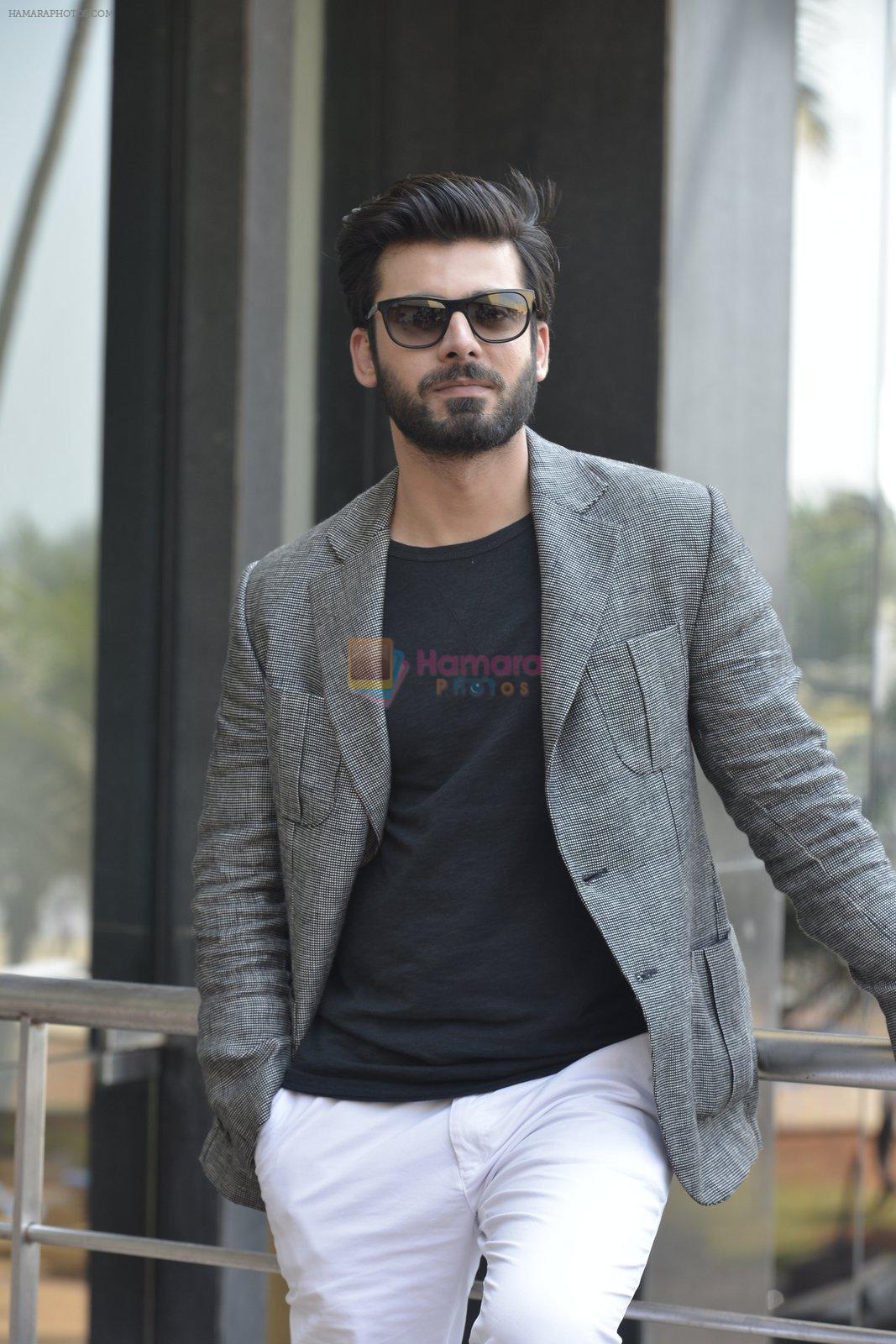Fawad Khan at Kapoor N Sons photo shoot on 7th March 2016