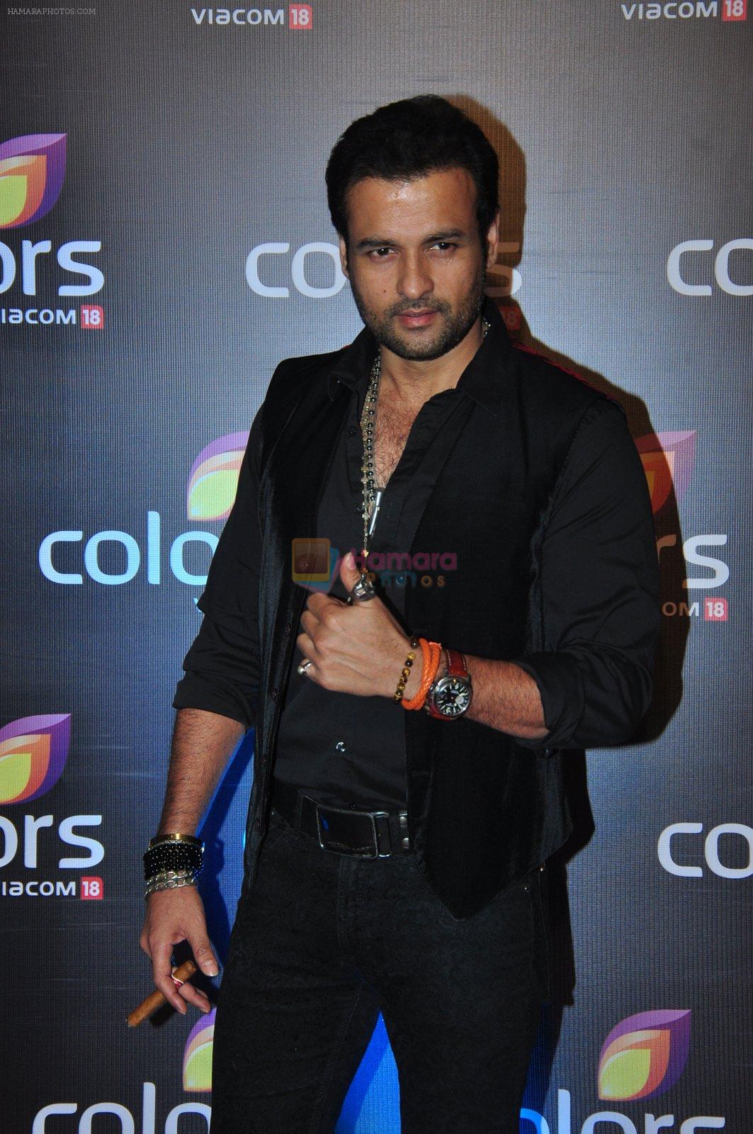 Rohit Roy at Colors red carpet on 12th March 2016
