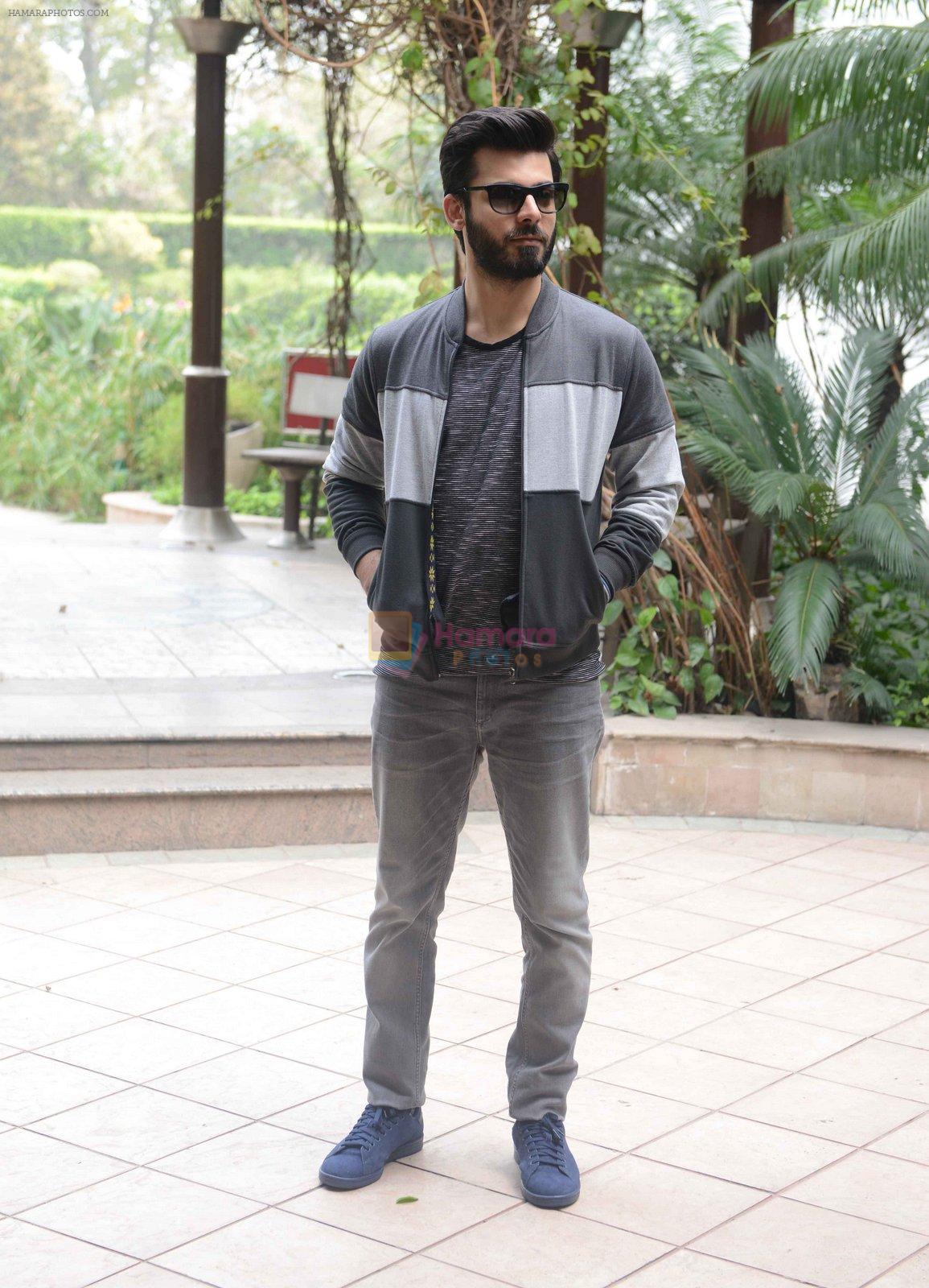 Fawad Khan at Kapoor N Sons Delhi photo shoot on 15th March 2016